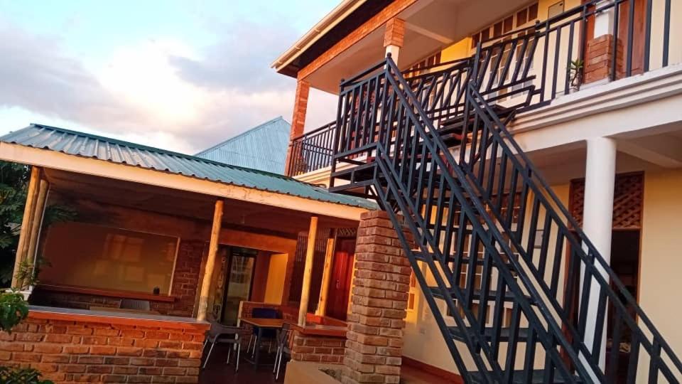 Seven Seven B&B Arusha Exterior foto
